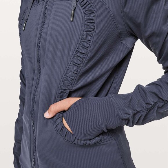 Lululemon Dance Studio Jacket III Cadet Blue Sz 6 - Picture 2 of 12